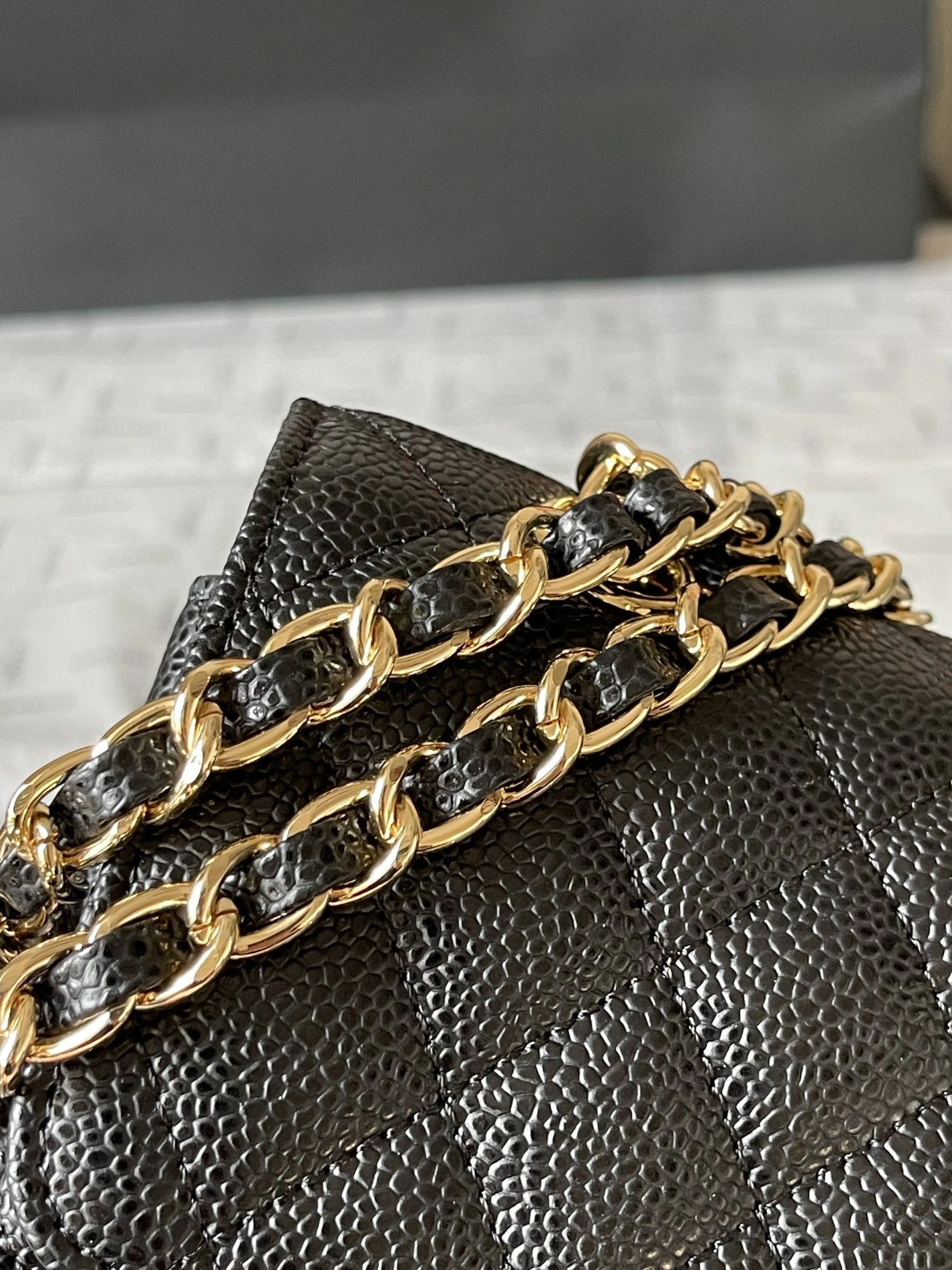 Chanel AAA Quality Messenger Bags For Women Sleek 6946 - Image 6