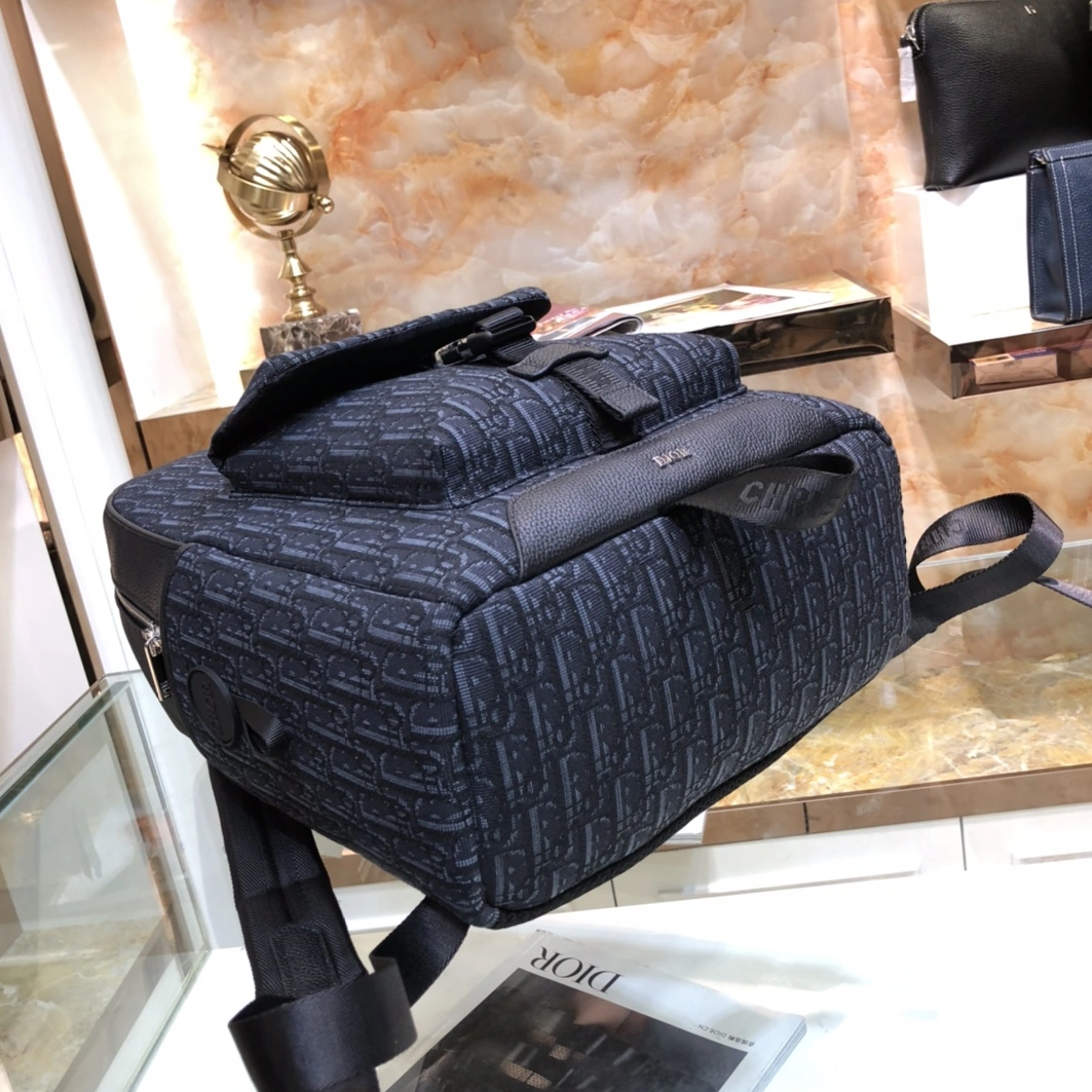 Christian Dior AAA Man Backpacks Minimalist 6298 - Image 3